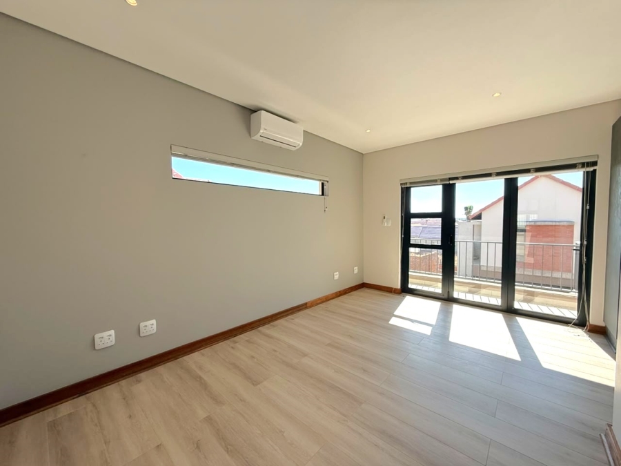 To Let 3 Bedroom Property for Rent in Wild Olive Estate Free State